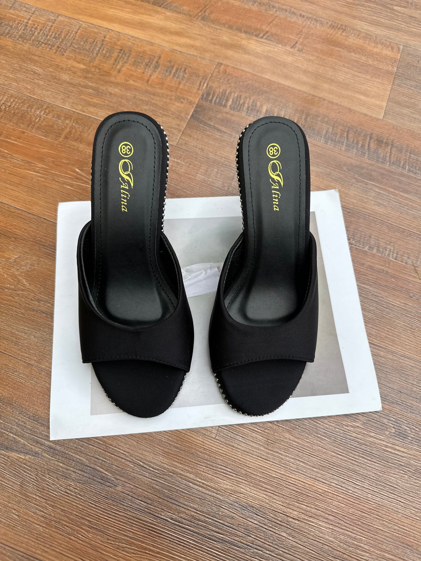 Fa heels