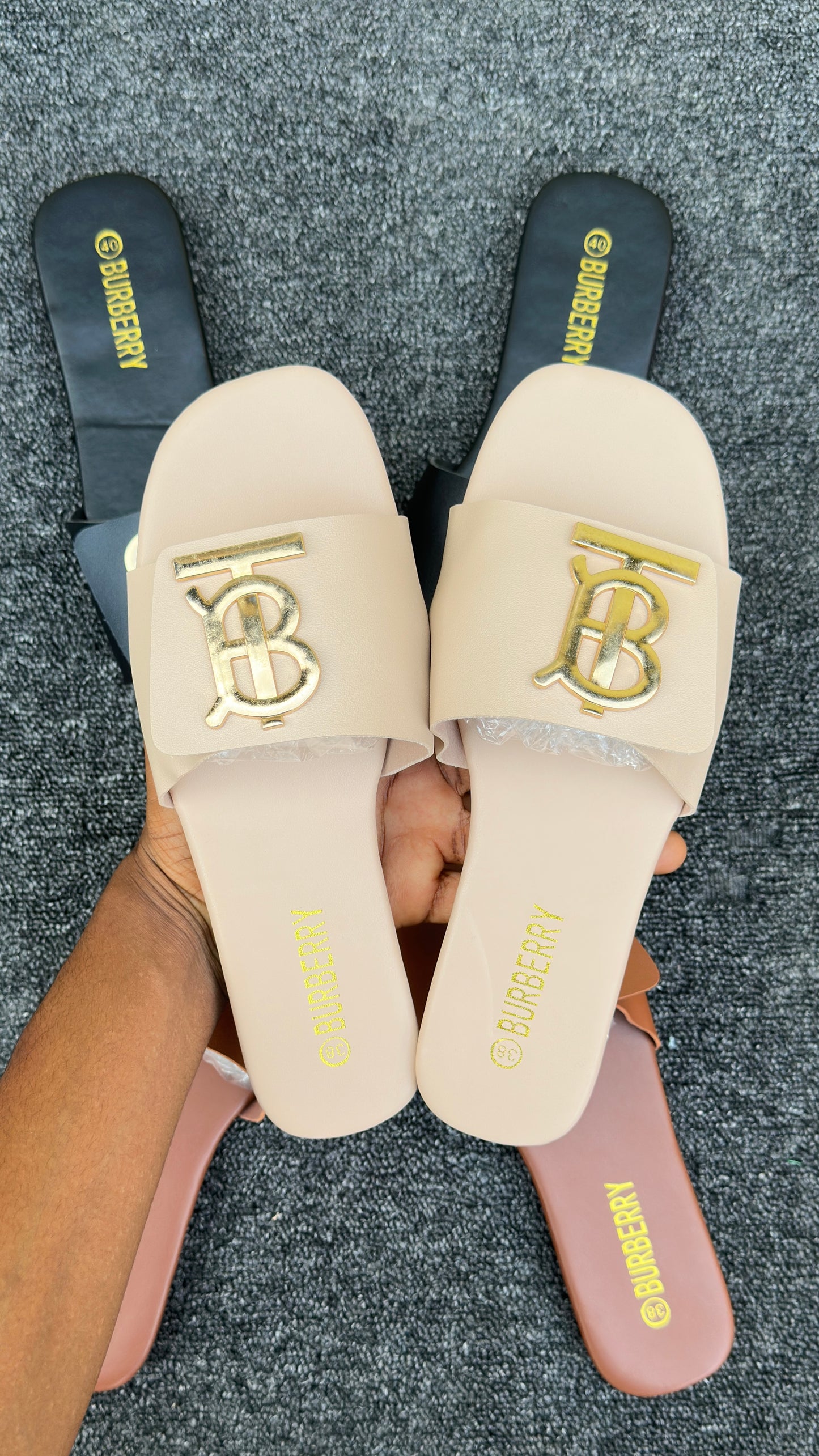Burberry plain