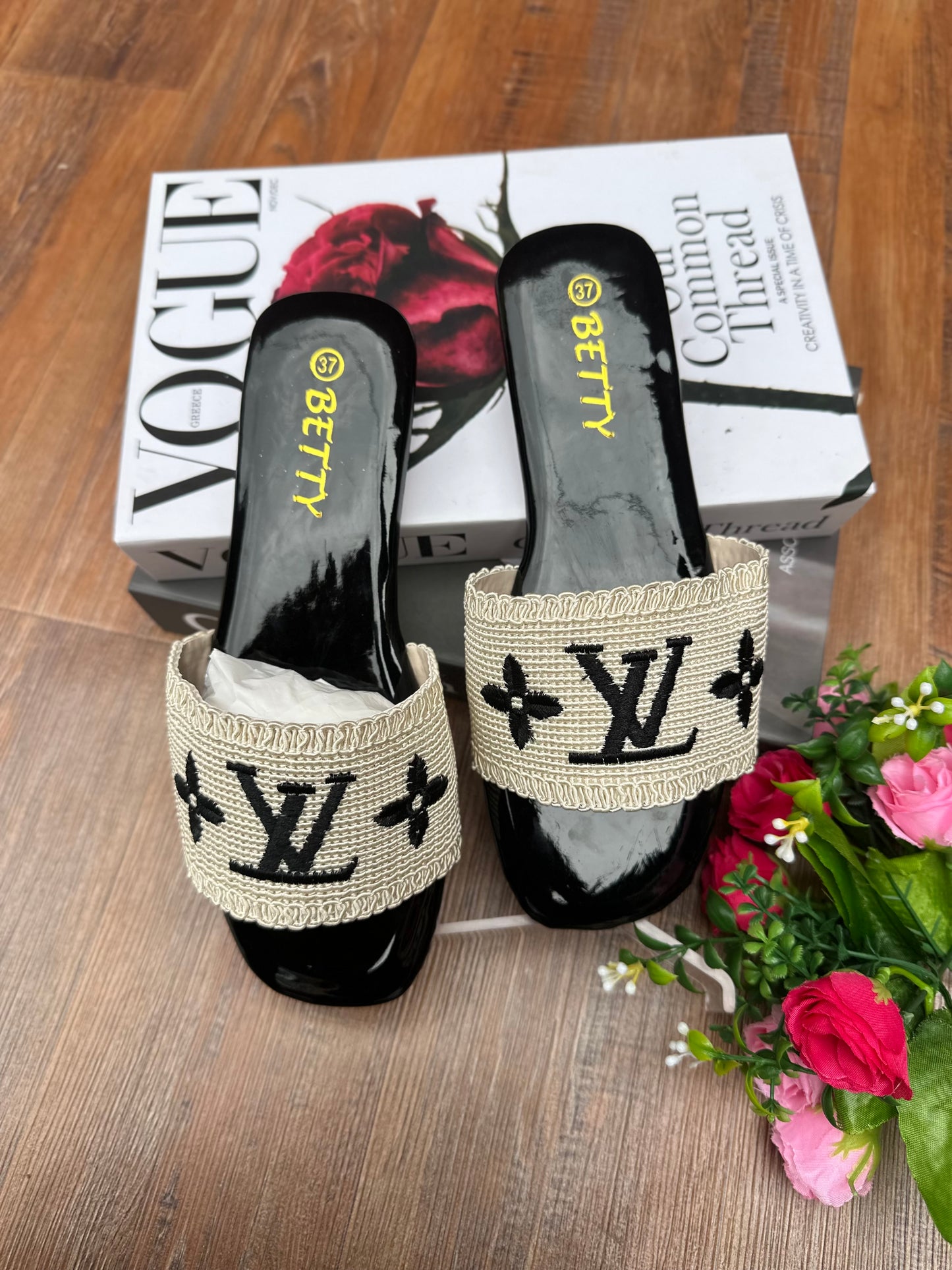 Betty slippers