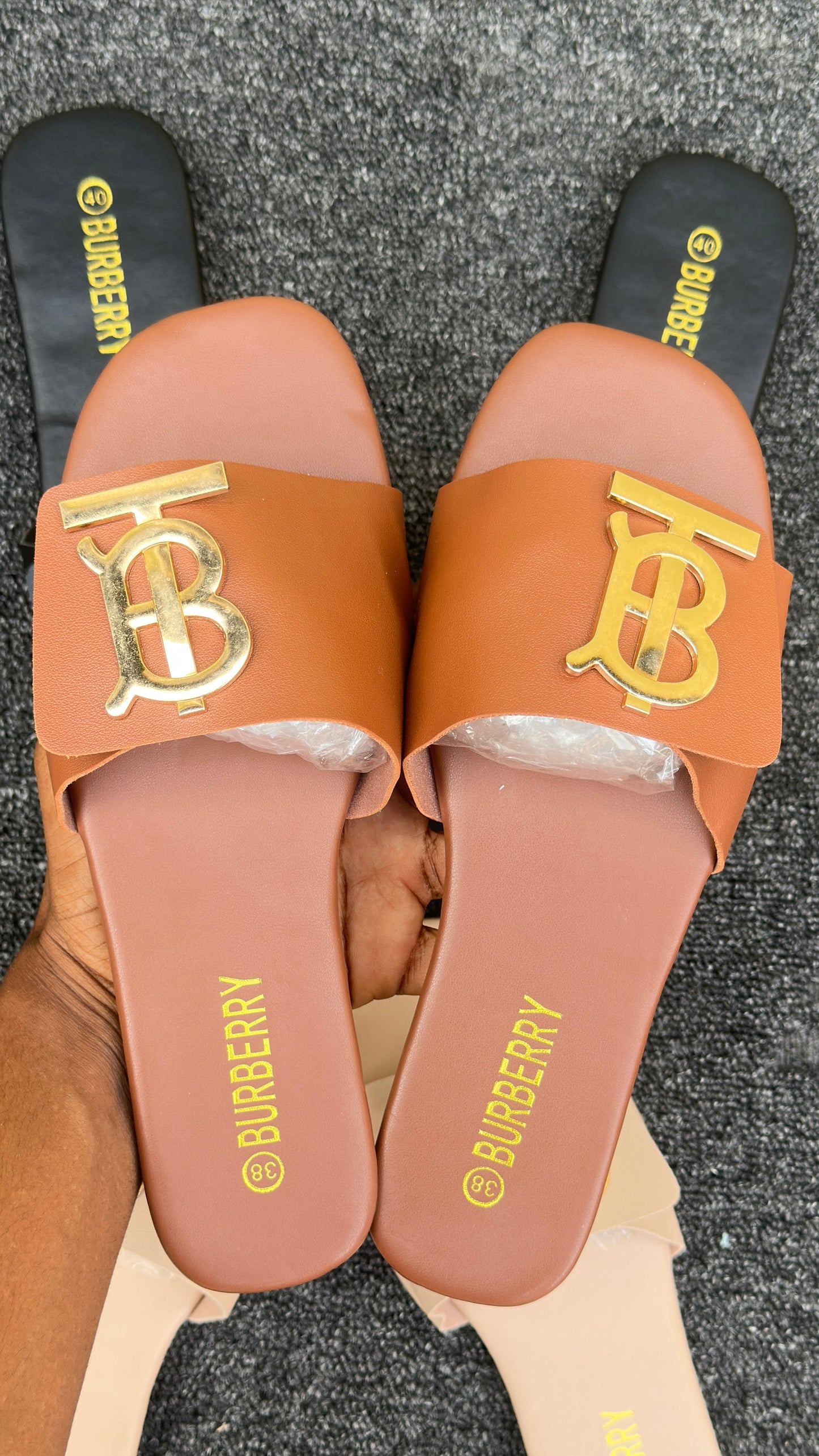 Burberry plain