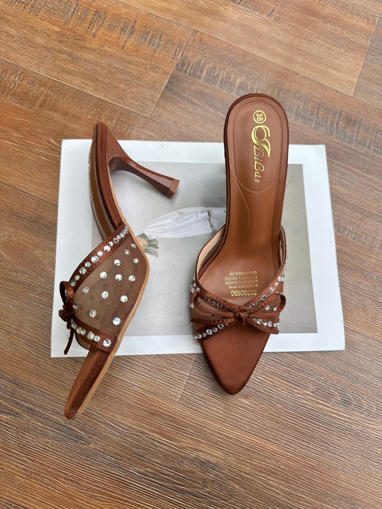 3G stone heels