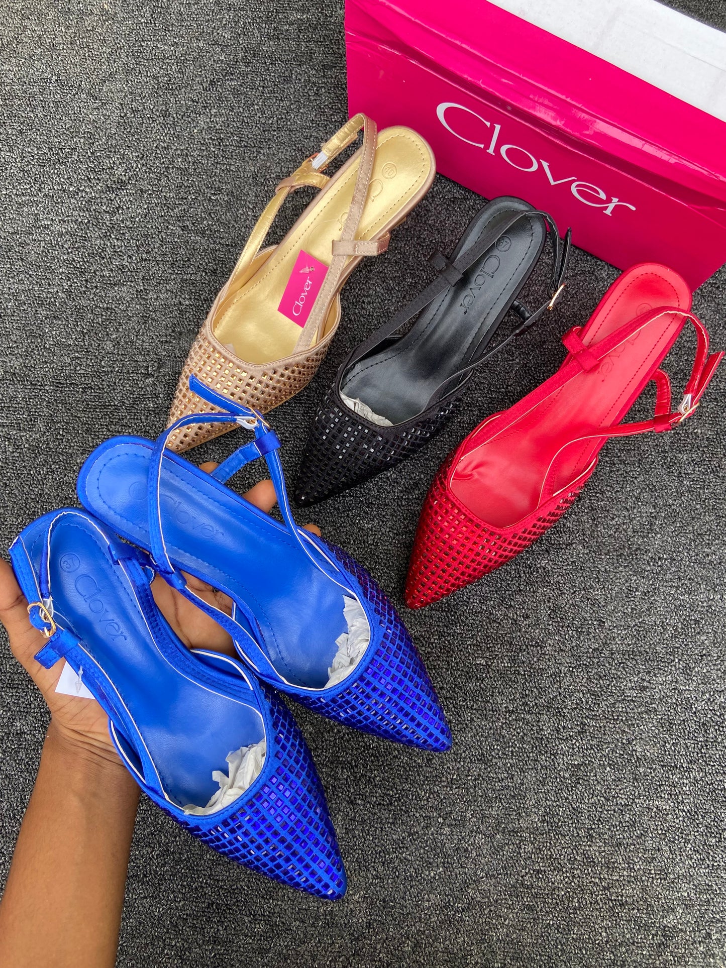 Clover cover heel