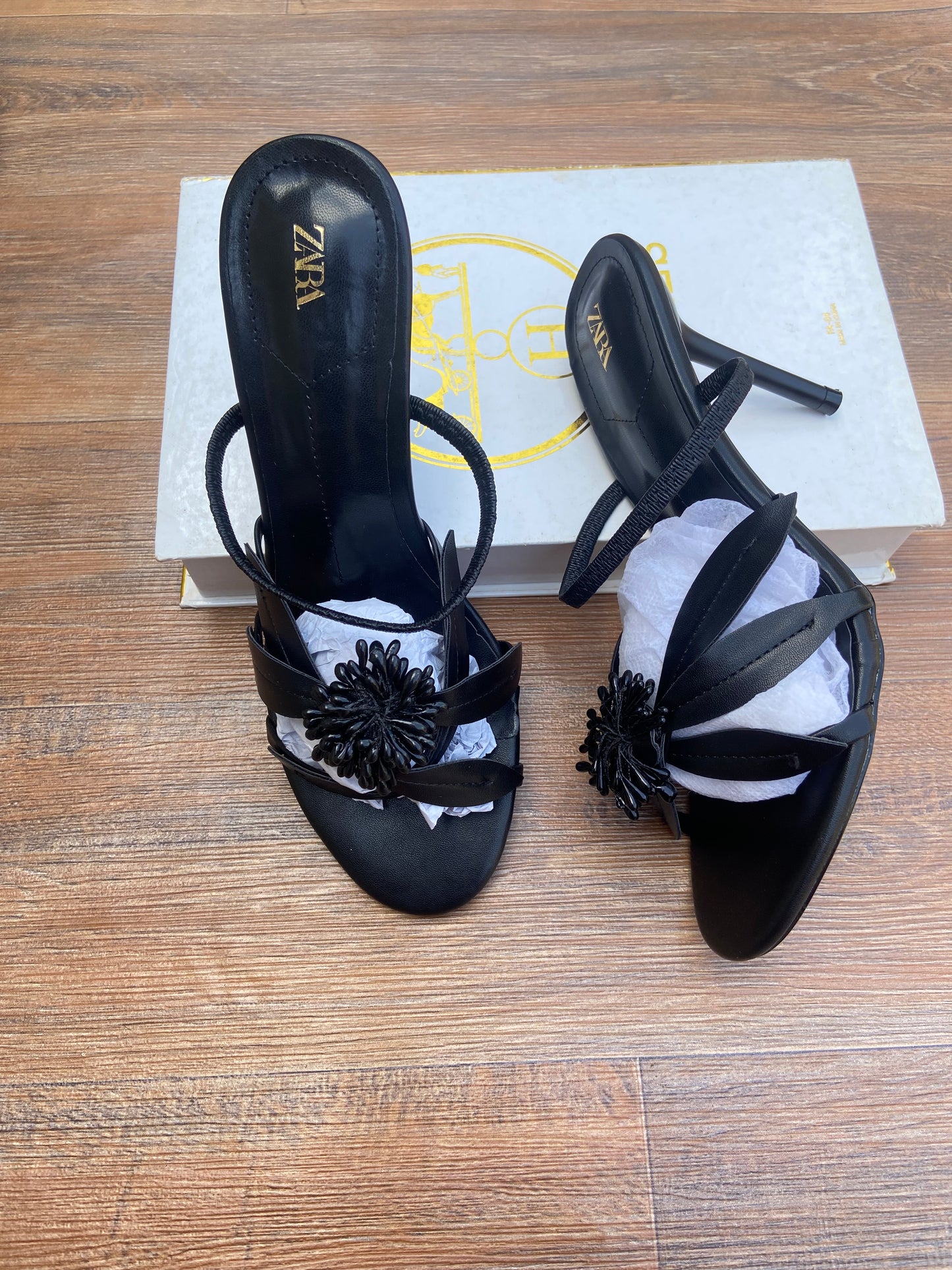 Leaf heels
