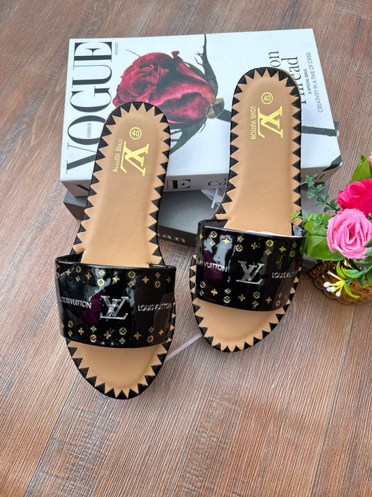 Lv cute slippers