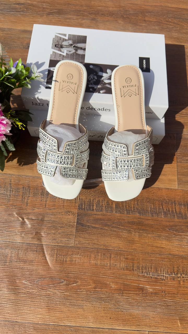 Harmoney slippers