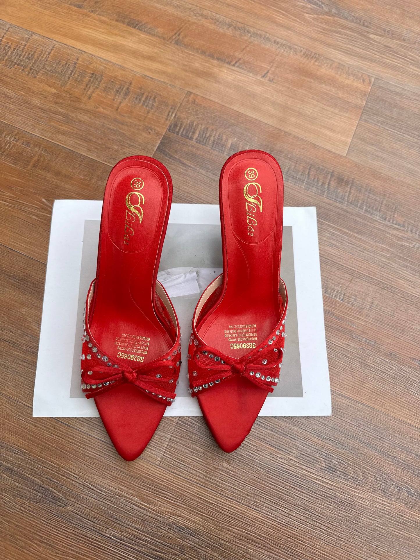 3G stone heels