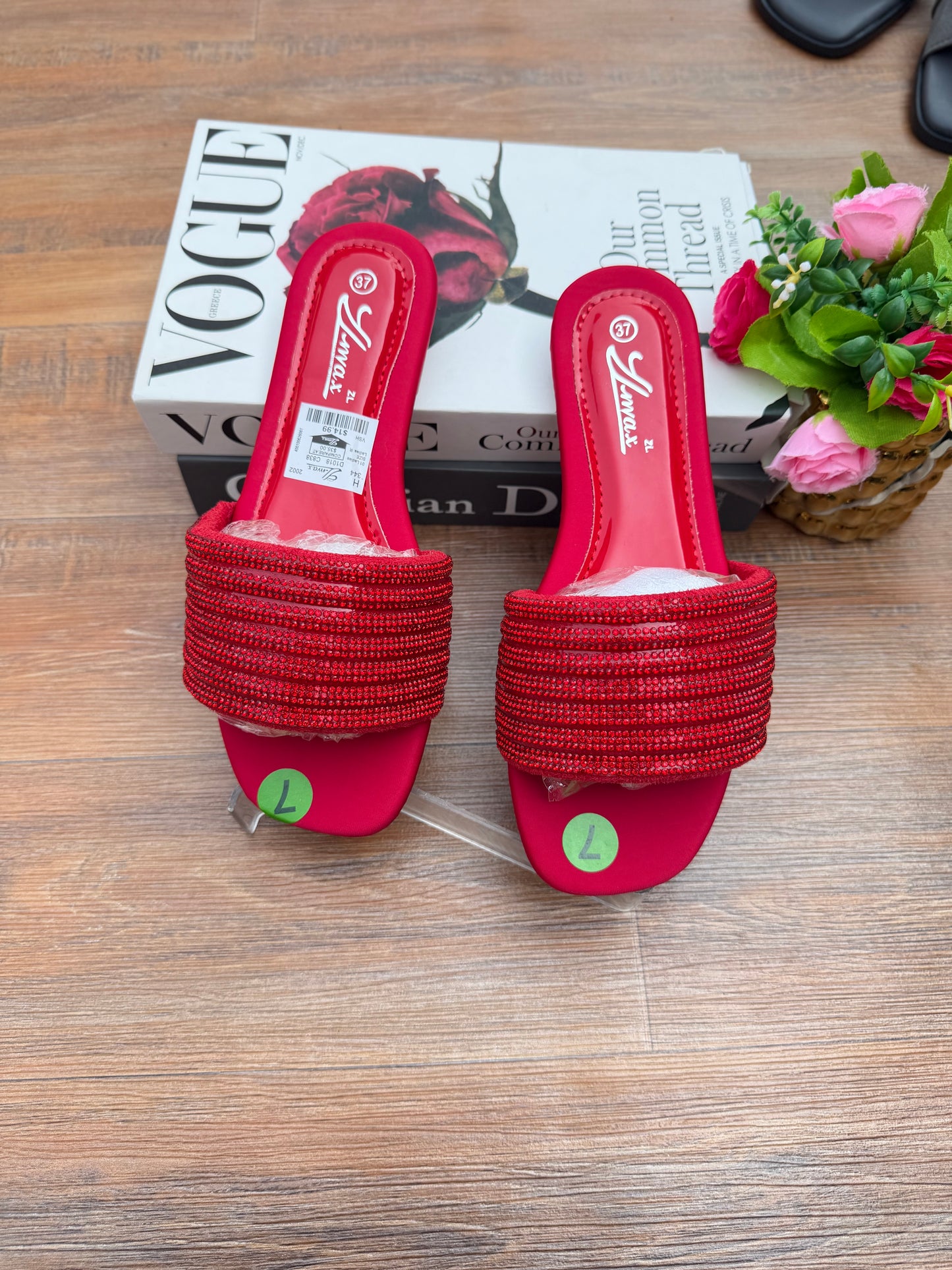 Max slippers
