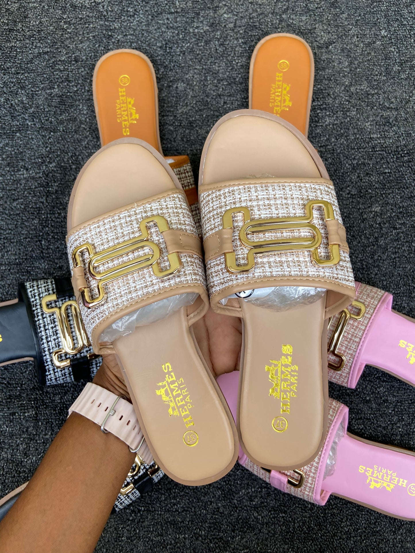 Hermes slippers