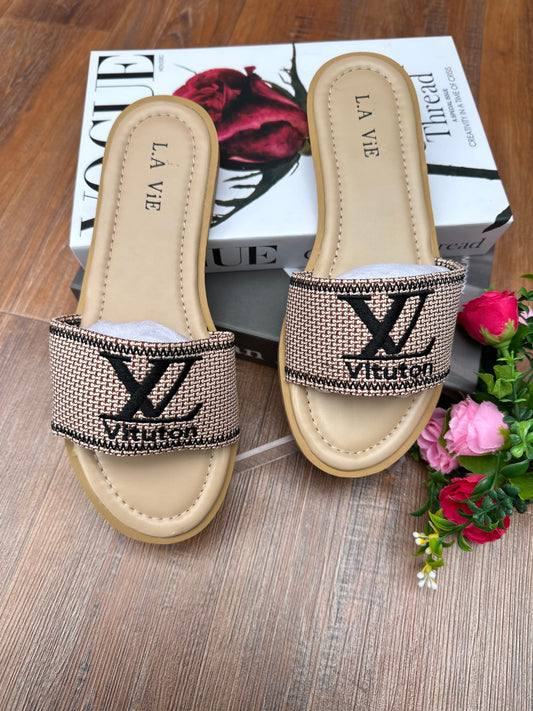 L.A SLIPPERS