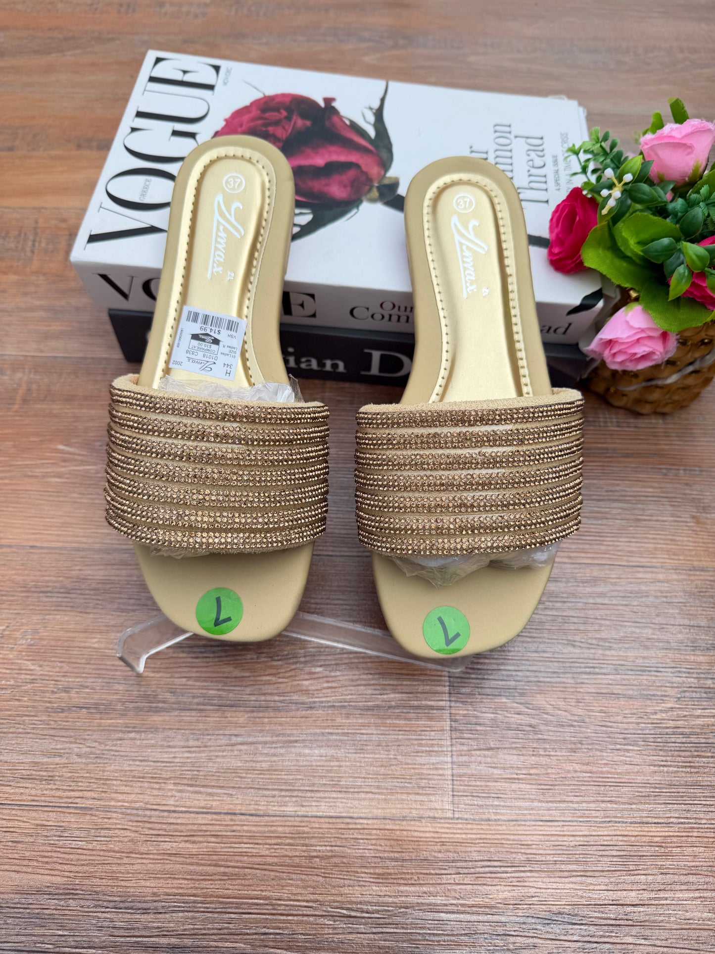 Max slippers