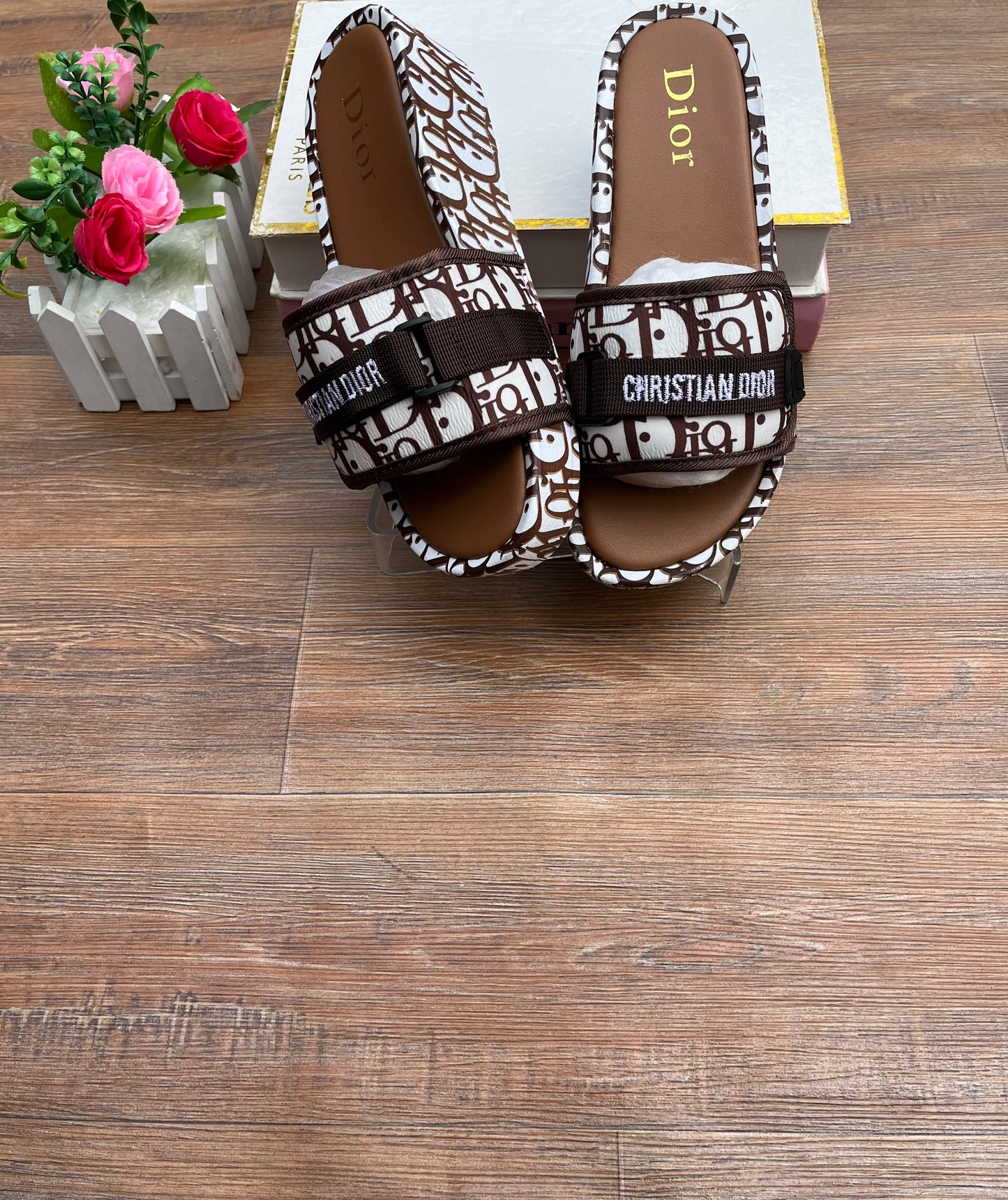 Dior platform