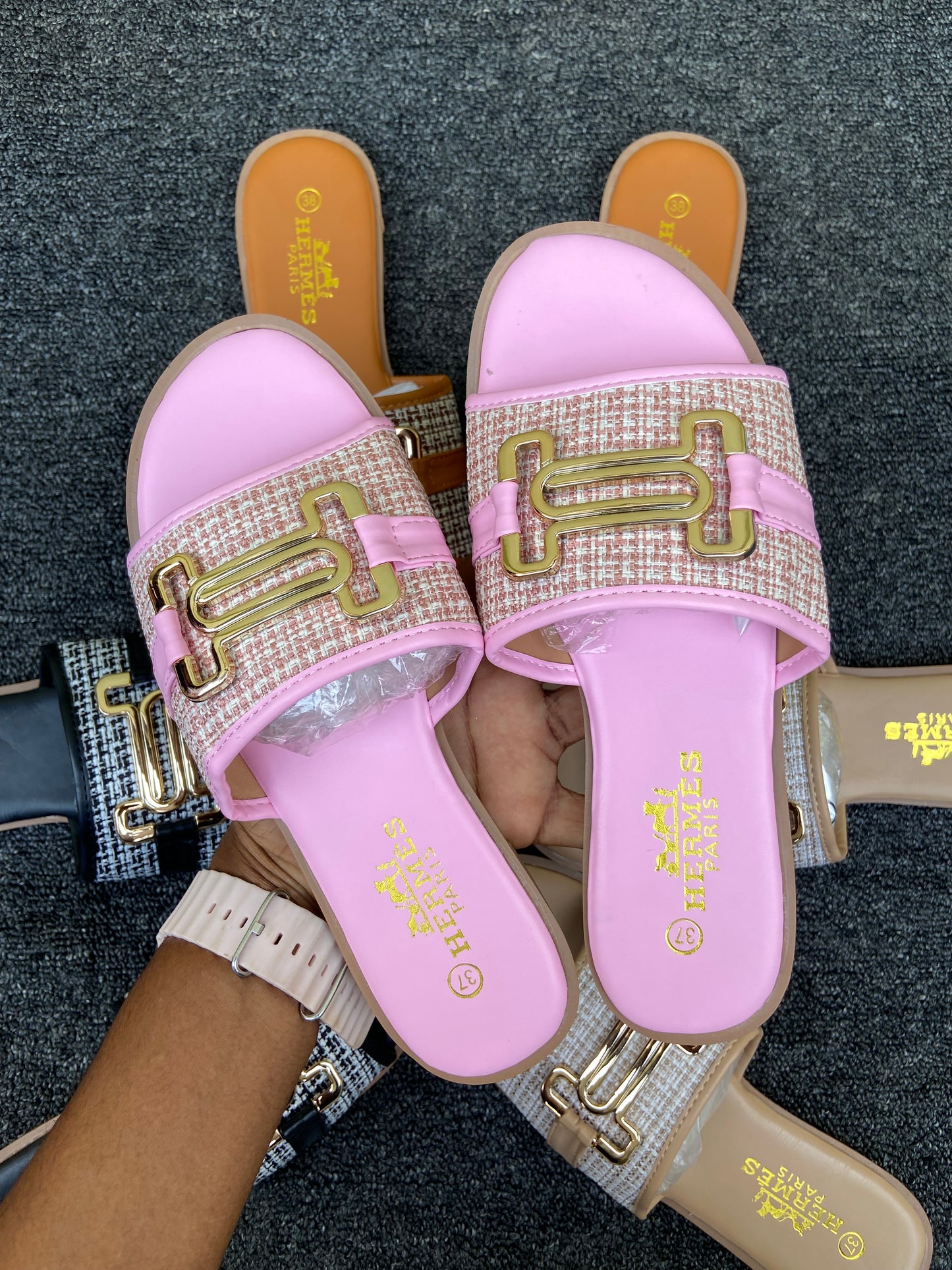 Hermes slippers