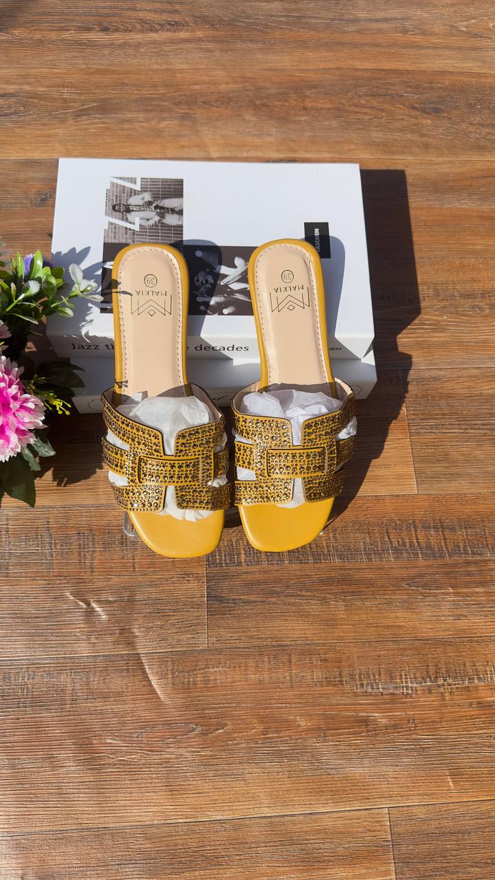 Harmoney slippers