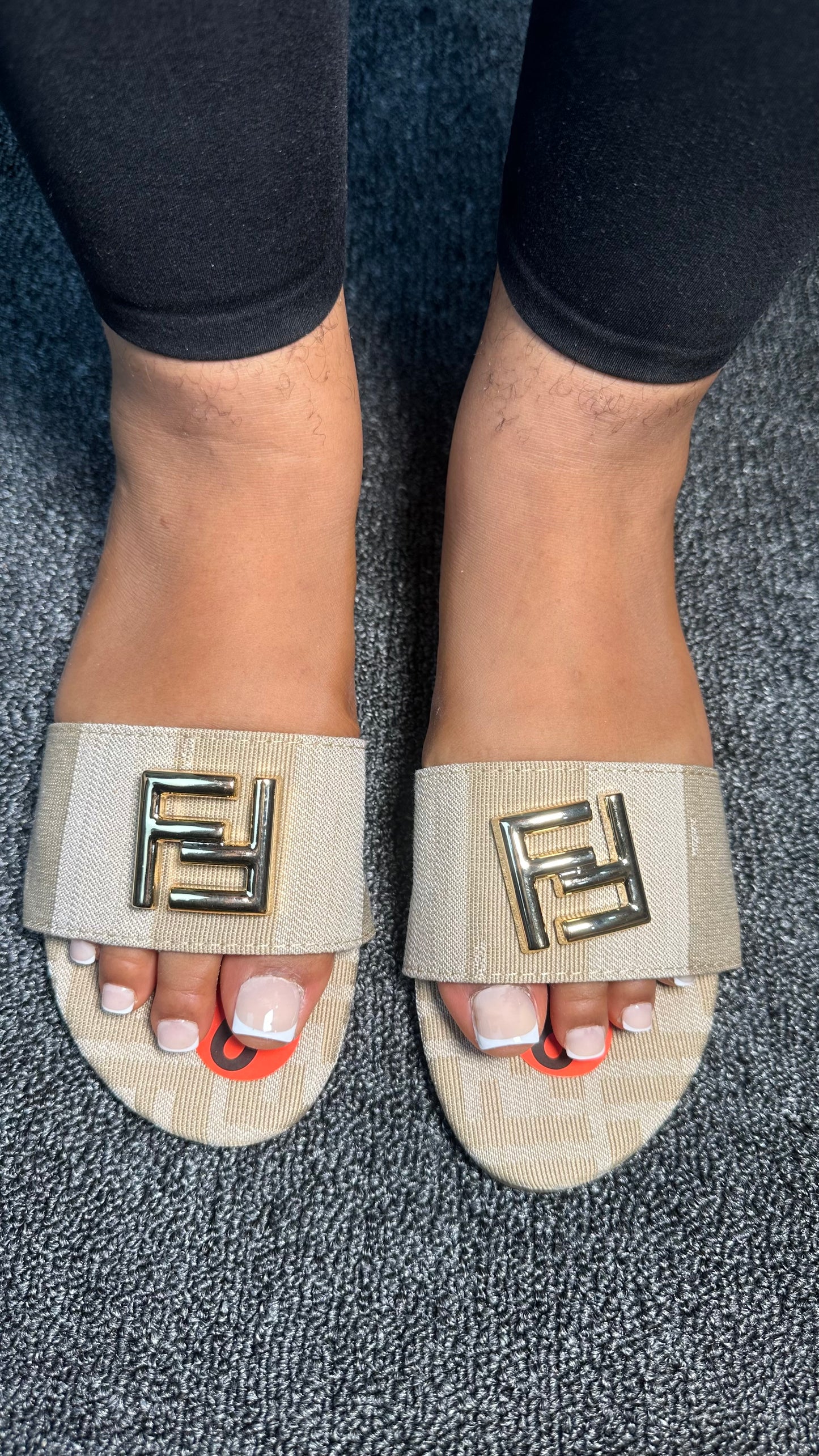 FENDI slippers