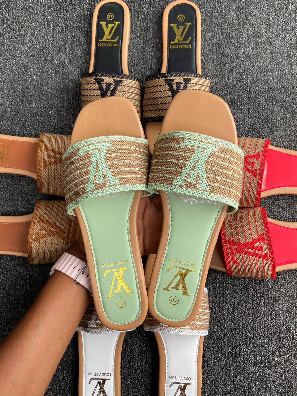 Louis Vuitton slippers