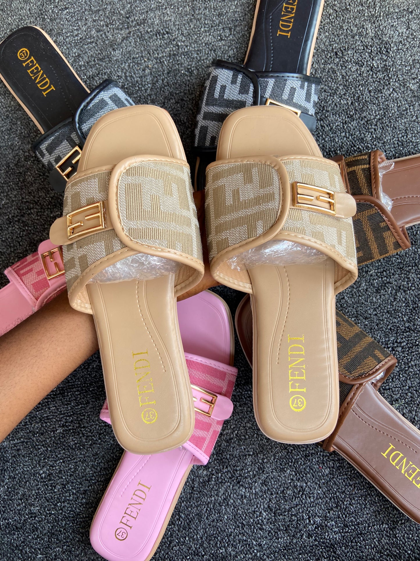 FENDI  slippers