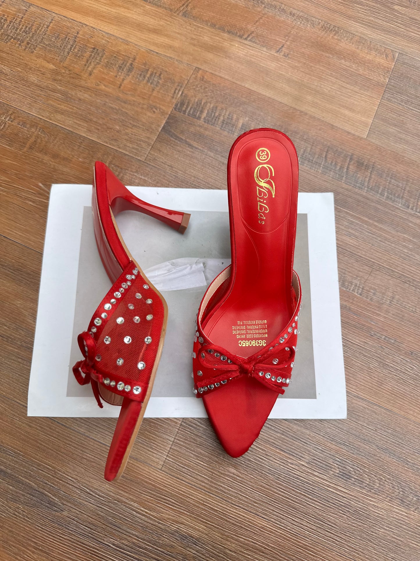 3G stone heels