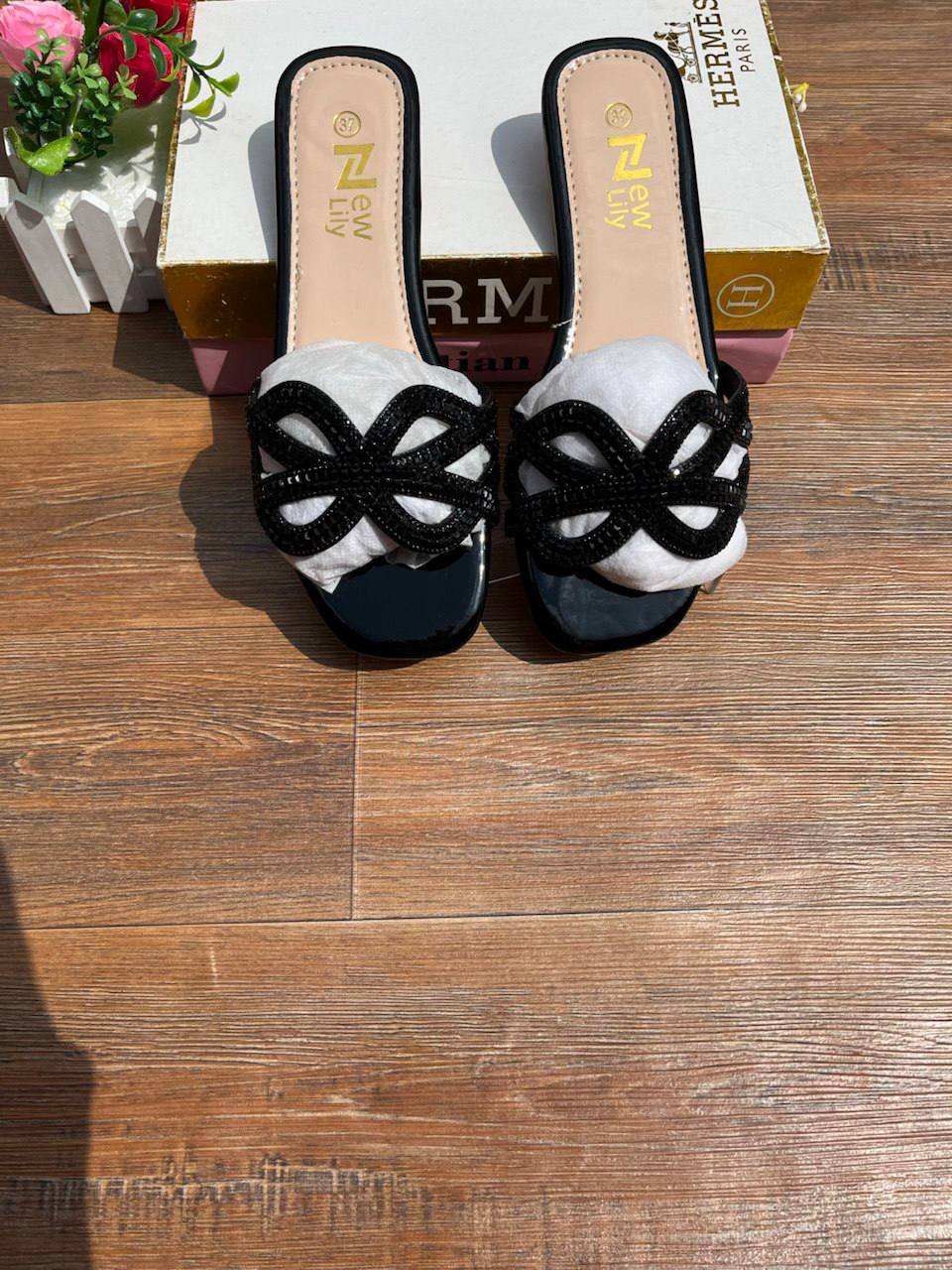Remmy slippers
