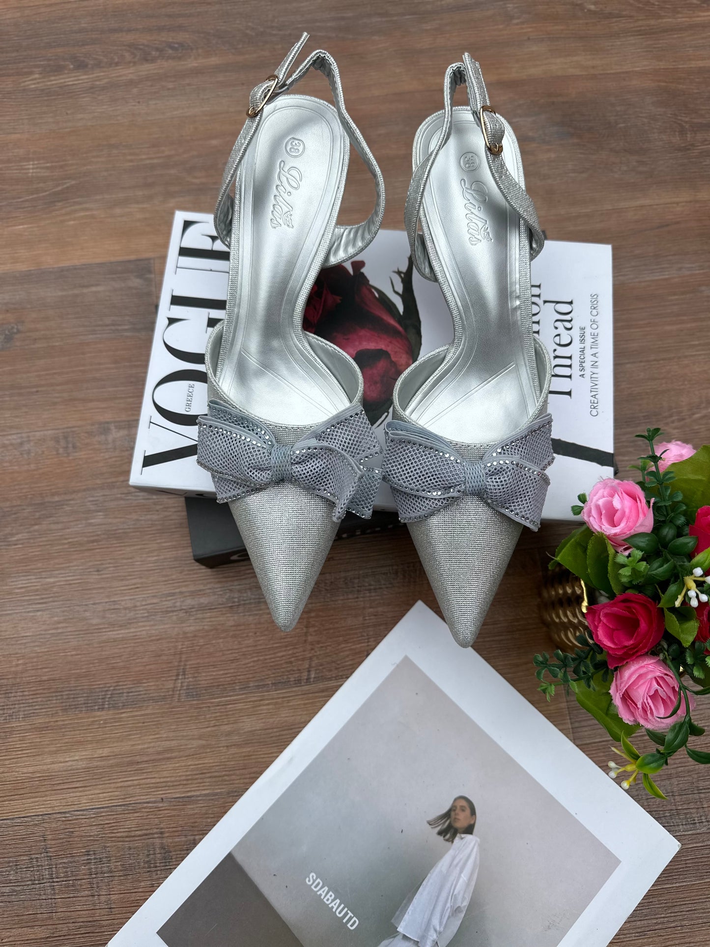 Lilas bow heels